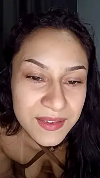 Snapshot of yummi__priv chatting on 01/12/25, 02:24 yummi priv online show from 01/12/25, 02:24