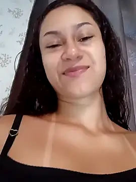 Snapshot of yummi__priv chatting on 02/13/25, 02:34 yummi priv online show from 02/13/25, 02:34