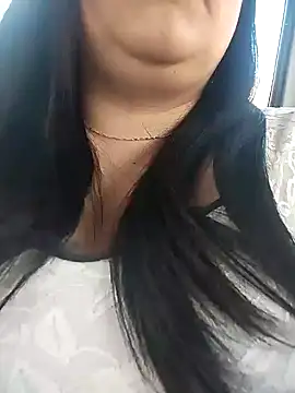 Snapshot of sara_pineros chatting on 12/05/24, 06:00 sara pineros online show from 12/05/24, 06:00