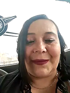 Snapshot of sara_pineros chatting on 01/02/25, 08:24 sara pineros online show from 01/02/25, 08:24