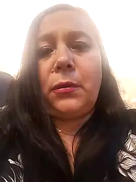 Snapshot of sara_pineros chatting on 02/25/25, 10:50 sara pineros online show from 02/25/25, 10:50