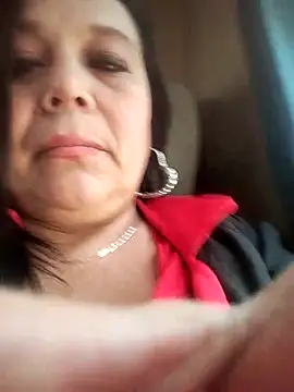 Snapshot of sara_pineros chatting on 09/17/25, 09:05 sara pineros online show from 09/17/25, 09:05