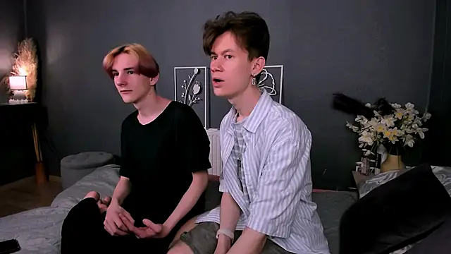 AndrewwCarter2 online show from 02/21/26, 07:26