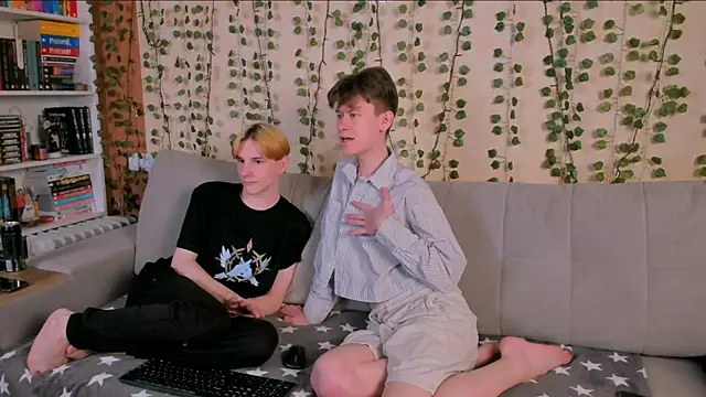 AndrewwCarter2 online show from 03/26/26, 08:25