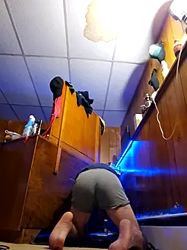 hungverrec online show from 09/13/25, 08:47