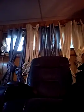 hungverrec online show from 09/14/25, 10:53