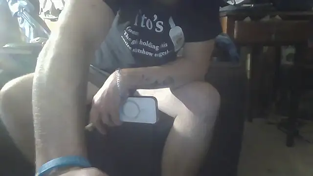 hungverrec online show from 09/28/25, 08:20