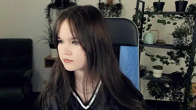 Elainebeness online show from 02/27/26, 07:25