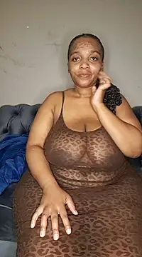 Snapshot of thicktash chatting on 02/07/25, 07:49 thicktash online show from 02/07/25, 07:49