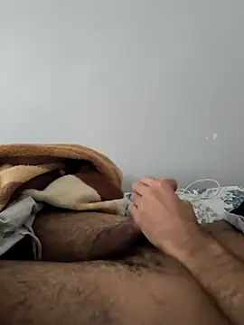 Snapshot of kinghunter21 chatting on 01/18/25, 12:26 kinghunter21 online show from 01/18/25, 12:26