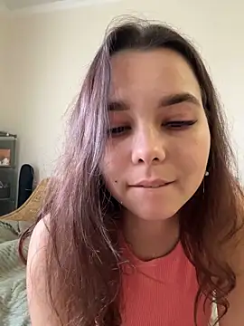 PoppyRobinson online show from 12/06/24, 11:11