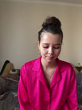 PoppyRobinson online show from 12/22/24, 08:16