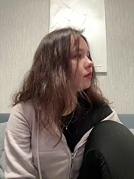 PoppyRobinson online show from 12/27/24, 08:35