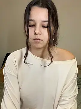 PoppyRobinson online show from 12/29/24, 11:29