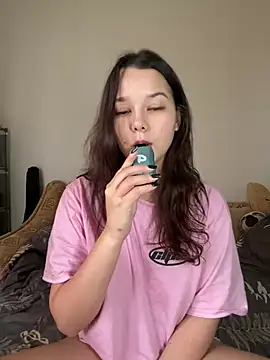 PoppyRobinson online show from 01/07/25, 08:24