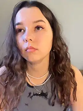 PoppyRobinson online show from 01/18/25, 11:11