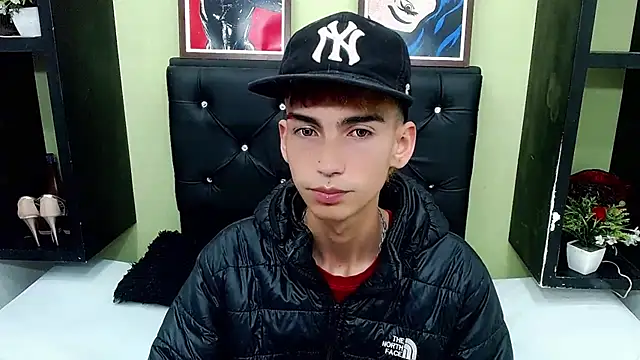 ttimy x boy online show from 03/10/25, 11:16