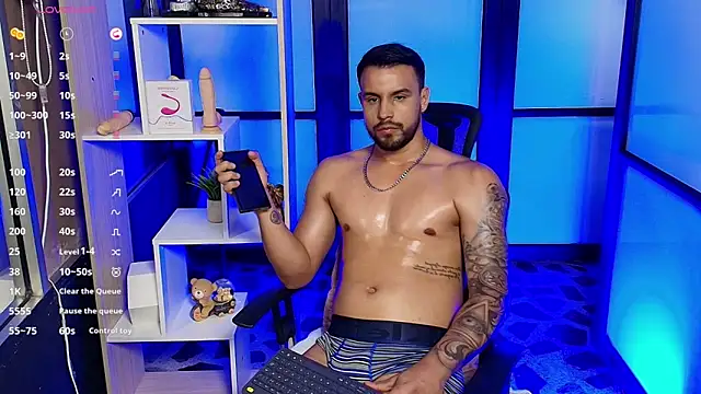 Snapshot of JackBlanco_ chatting on 03/18/25, 02:25 JackBlanco online show from 03/18/25, 02:25