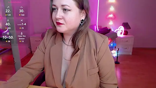 LizzyShine online show from 01/19/25, 07:04