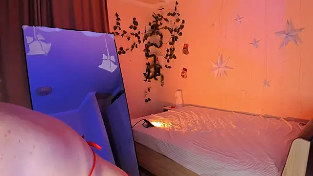 Emily relish online show from 12/30/24, 01:14