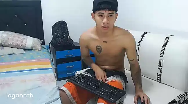 logannth online show from 02/27/25, 12:34