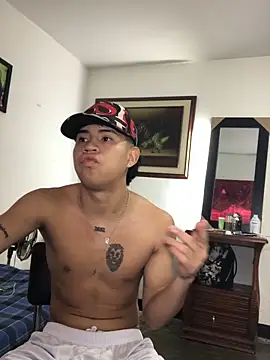 logannth online show from 12/15/25, 09:08