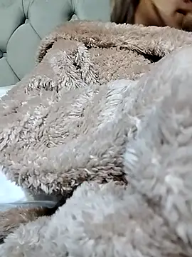 fofinhaa12 online show from 11/06/25, 06:53