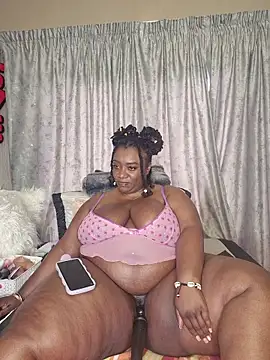 ThickianaRider online show from 10/29/25, 10:17