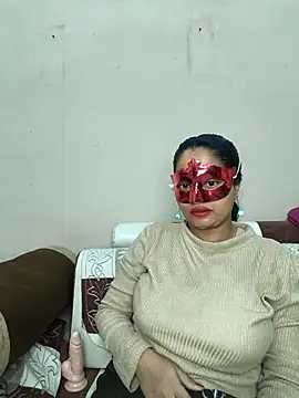 bigtitsqueen online show from 02/06/26, 06:51