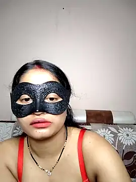 Snapshot of bigtitsqueen chatting on 04/03/26, 07:28 bigtitsqueen online show from 04/03/26, 07:28