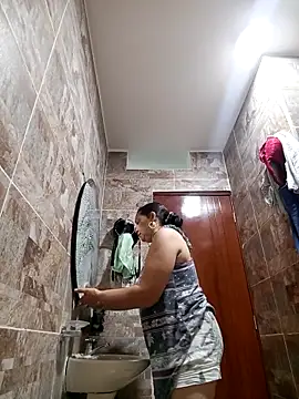 MirandaSoto online show from 10/13/25, 04:01