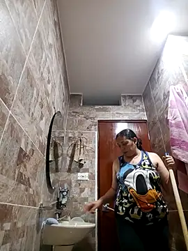 MirandaSoto online show from 04/27/26, 03:59