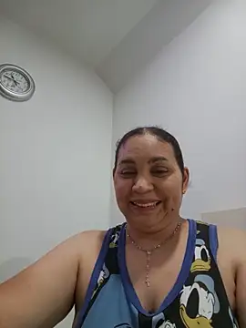 Snapshot of MirandaSoto chatting on 05/15/26, 03:46 MirandaSoto online show from 05/15/26, 03:46