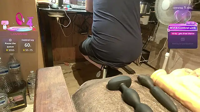 misteryman1956 online show from 07/08/26, 07:40