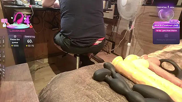 misteryman1956 online show from 07/14/26, 11:49