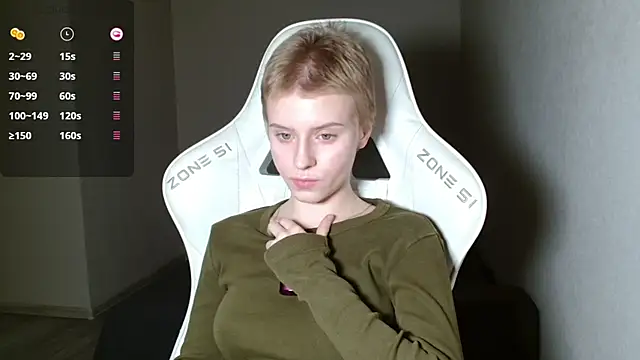 Snapshot of LizaKisses chatting on 03/06/26, 06:37 LizaKisses online show from 03/06/26, 06:37