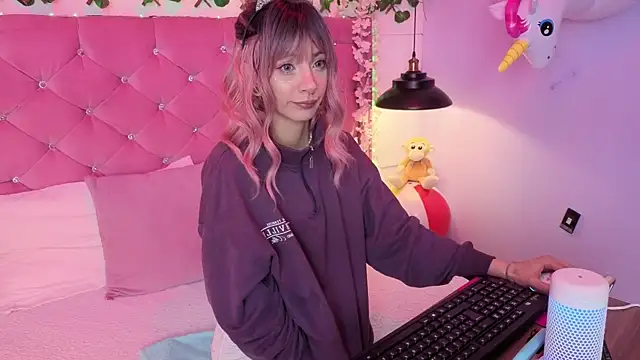 lauren evans96 online show from 03/04/26, 03:34