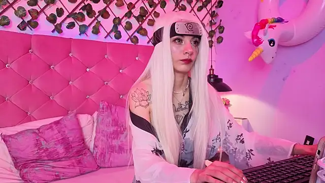 lauren evans96 online show from 04/10/26, 03:56