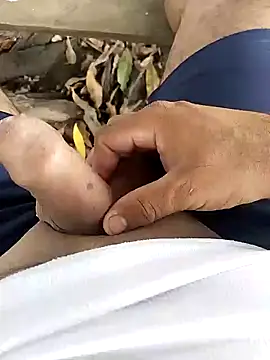 Snapshot of jicormar chatting on 11/11/25, 03:56 jicormar online show from 11/11/25, 03:56