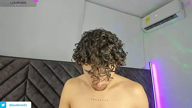 Luca ferrer  online show from 02/11/26, 02:49