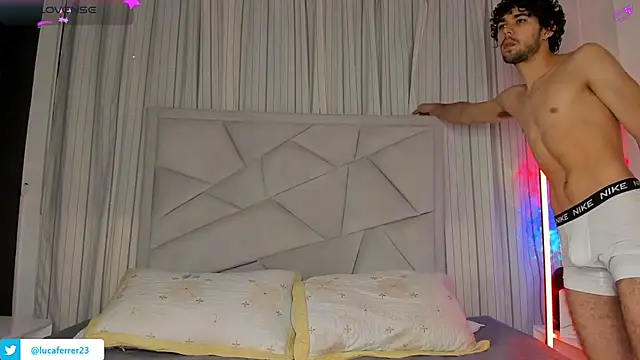 Luca ferrer  online show from 03/03/26, 03:23