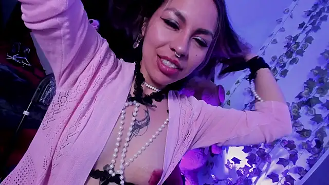 delilah fix online show from 09/26/25, 08:46