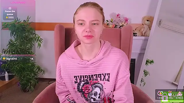 Snapshot of MirraBellanta chatting on 12/03/25, 09:46 MirraBellanta online show from 12/03/25, 09:46