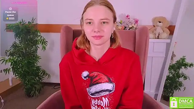 Snapshot of MirraBellanta chatting on 12/04/25, 10:07 MirraBellanta online show from 12/04/25, 10:07