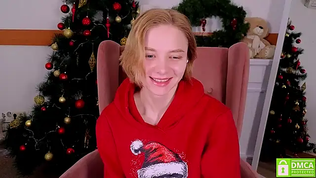 Snapshot of MirraBellanta chatting on 12/21/25, 10:50 MirraBellanta online show from 12/21/25, 10:50