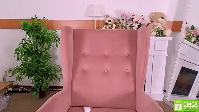 Snapshot of MirraBellanta chatting on 01/11/26, 12:04 MirraBellanta online show from 01/11/26, 12:04