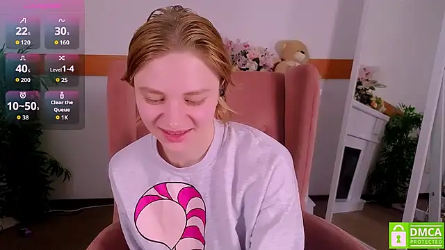 Snapshot of MirraBellanta chatting on 02/17/26, 12:07 MirraBellanta online show from 02/17/26, 12:07