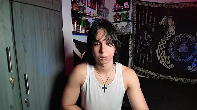 Snapshot of kairozz chatting on 07/12/26, 10:34 kairozz online show from 07/12/26, 10:34