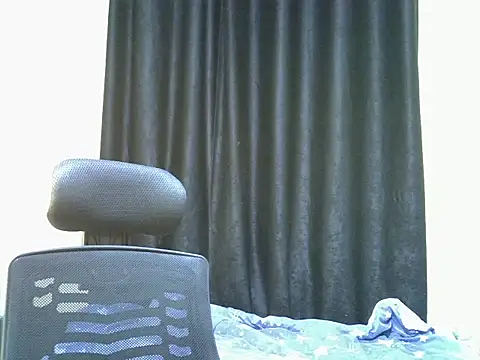 Horny-slut  online show from 10/23/25, 03:50