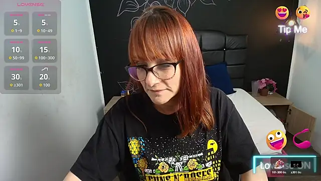 NatashaMason  online show from 10/28/25, 03:10